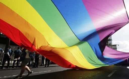 Homosexuálne sobáše v Severnom Írsku sú už legálne
